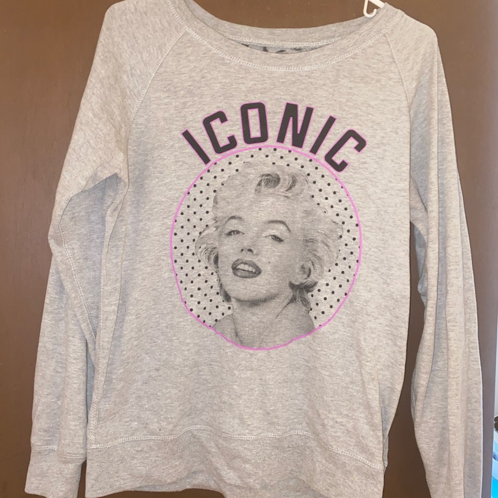 Long sleeve